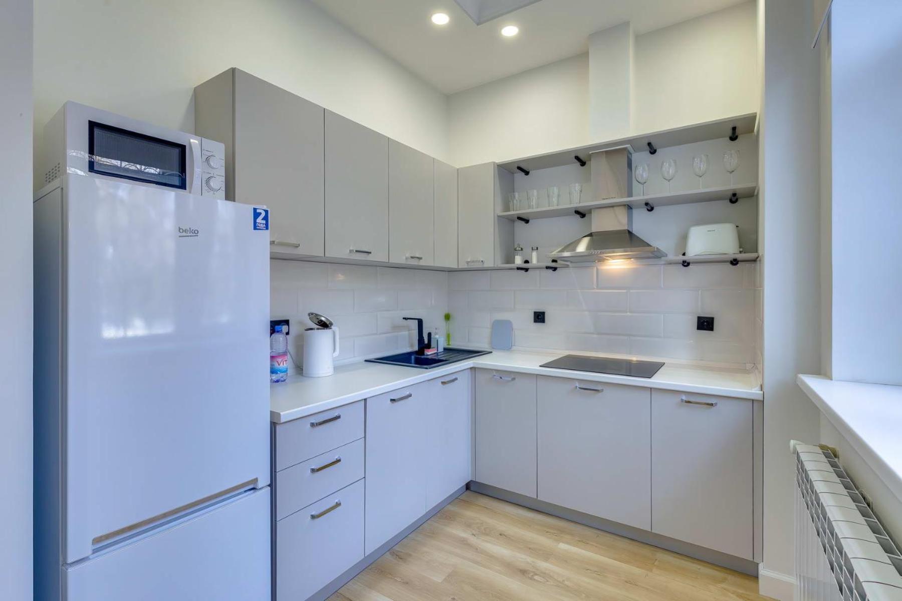 Opera Apartments Almaty Bilik gambar