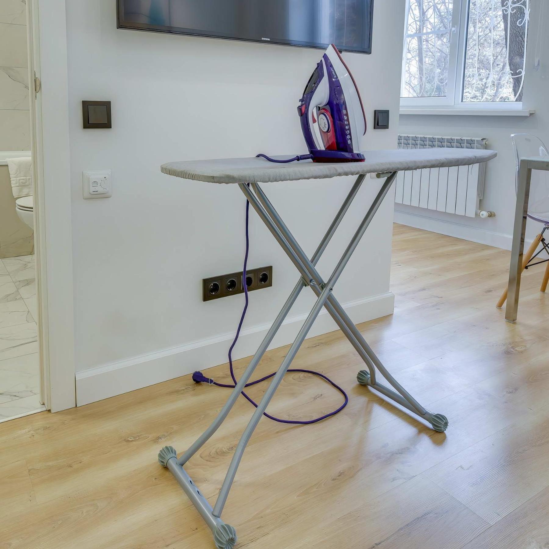 Opera Apartments Almaty Bilik gambar
